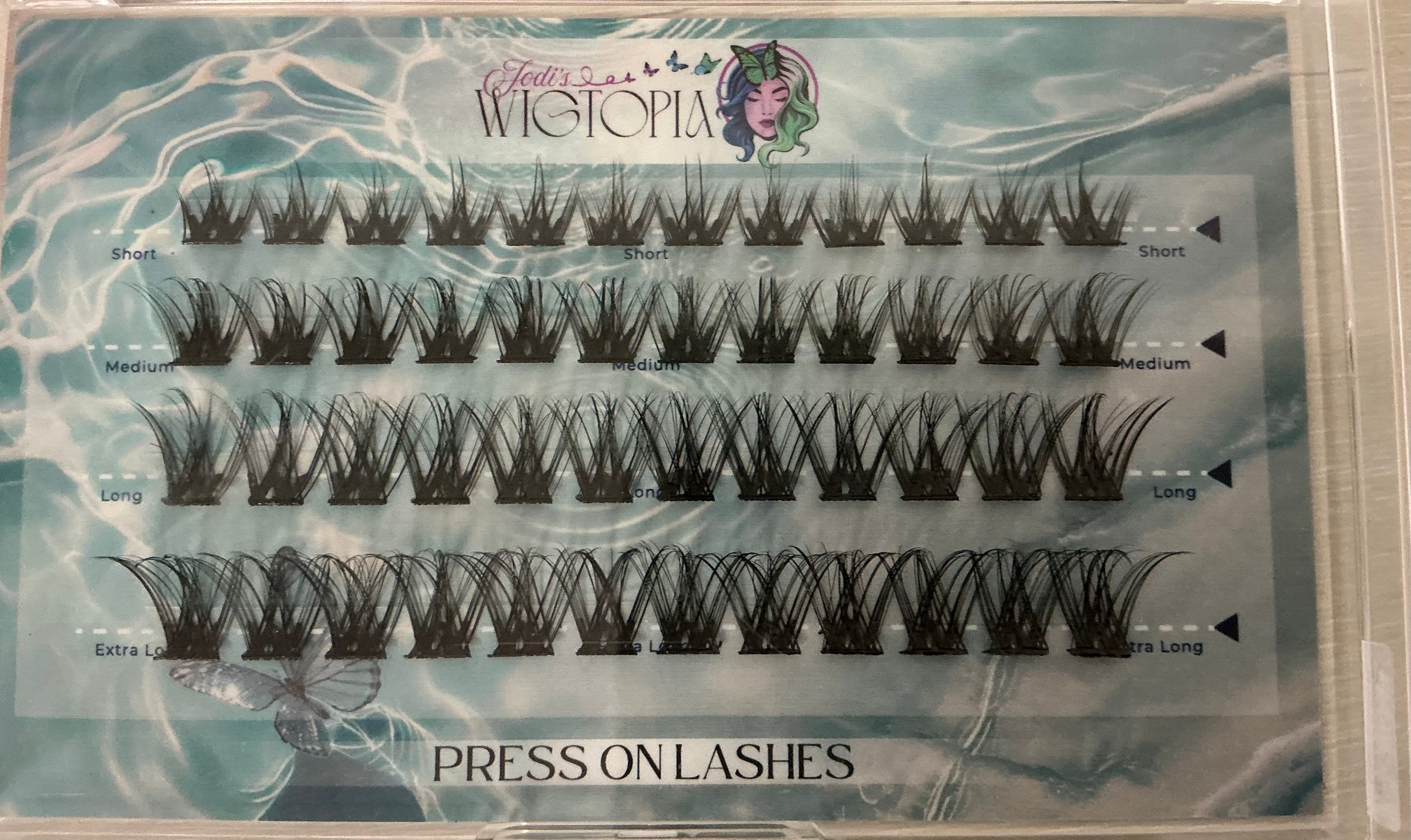 Cluster Lashes
